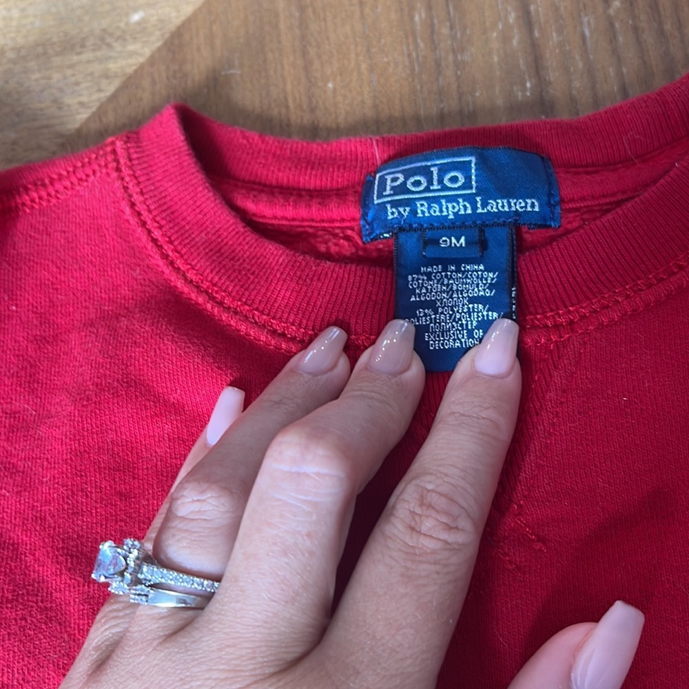 Red Ralph Lauren sweater - Picture 3 of 4